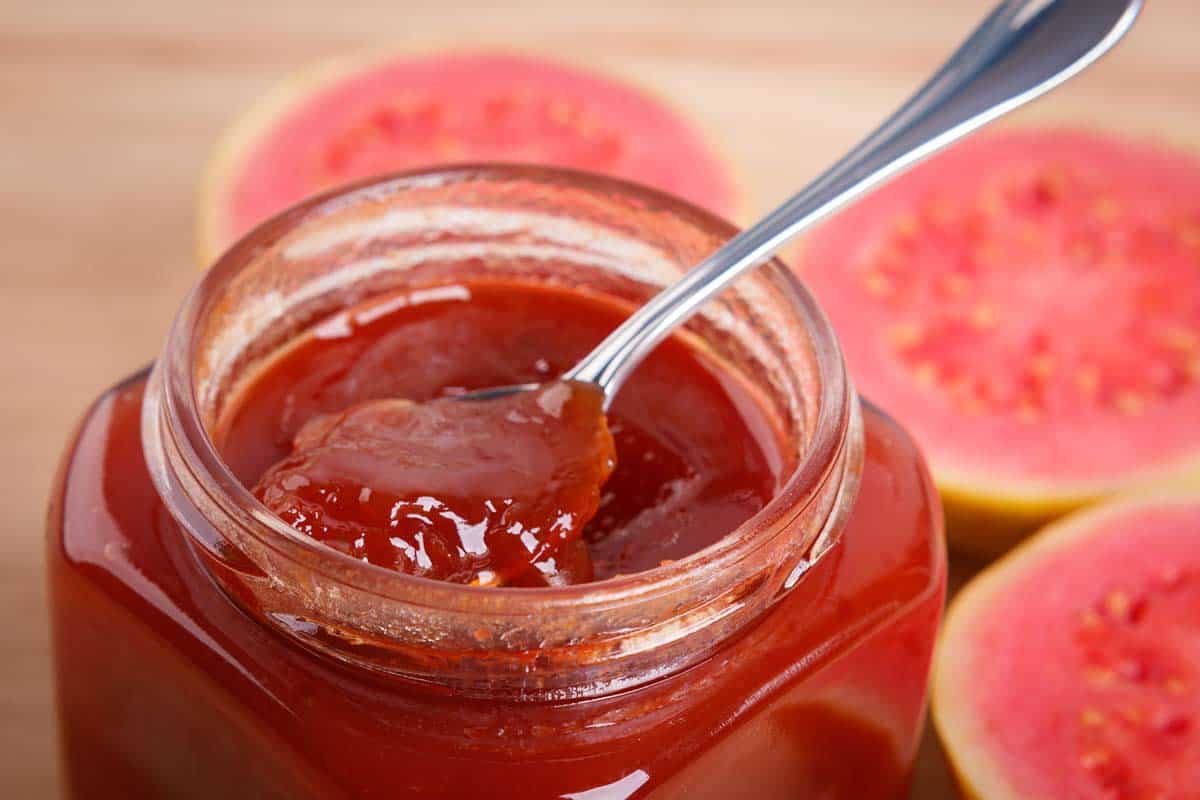mermelada de guayaba casera
